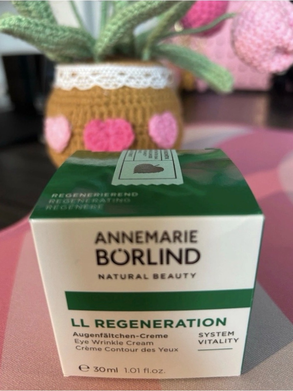 LL Regeneration Eye Wrinkle Cream